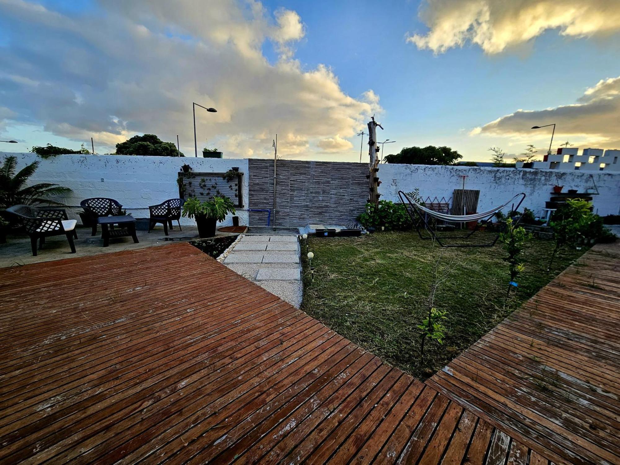 Al - Studio To Travelers Ponta Delgada Kültér fotó